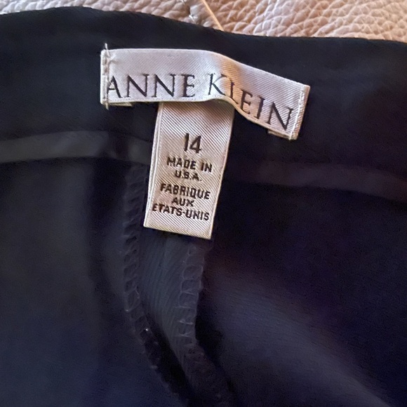 Pleated Trousers - Picture 5 of 8